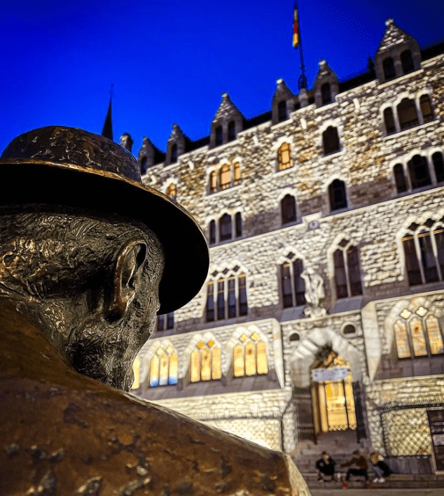 Casa Botines de Gaudí en León